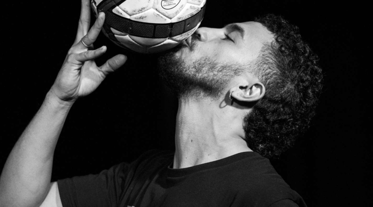 Nourdin Batan es el protagonista de ‘Foot’.