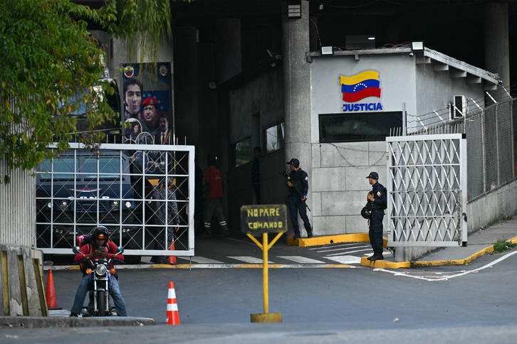 Entrada del centro penitenciario el Helicoide de Caracas, este jueves.