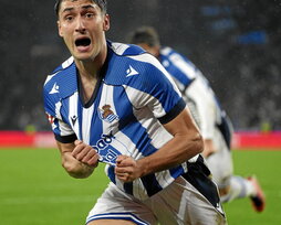 Gorrotxategi vuelve a la lista, pero no está claro que vaya a ser titular.