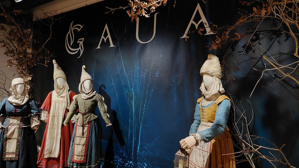 Erakusketan ikusiko diren janti batzuk-. 