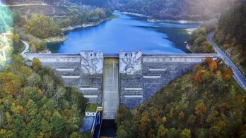 Fotografía de la presa de Arriaran.