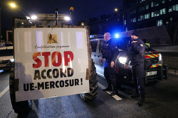Protesta de agricultores franceses contra el acuerdo.