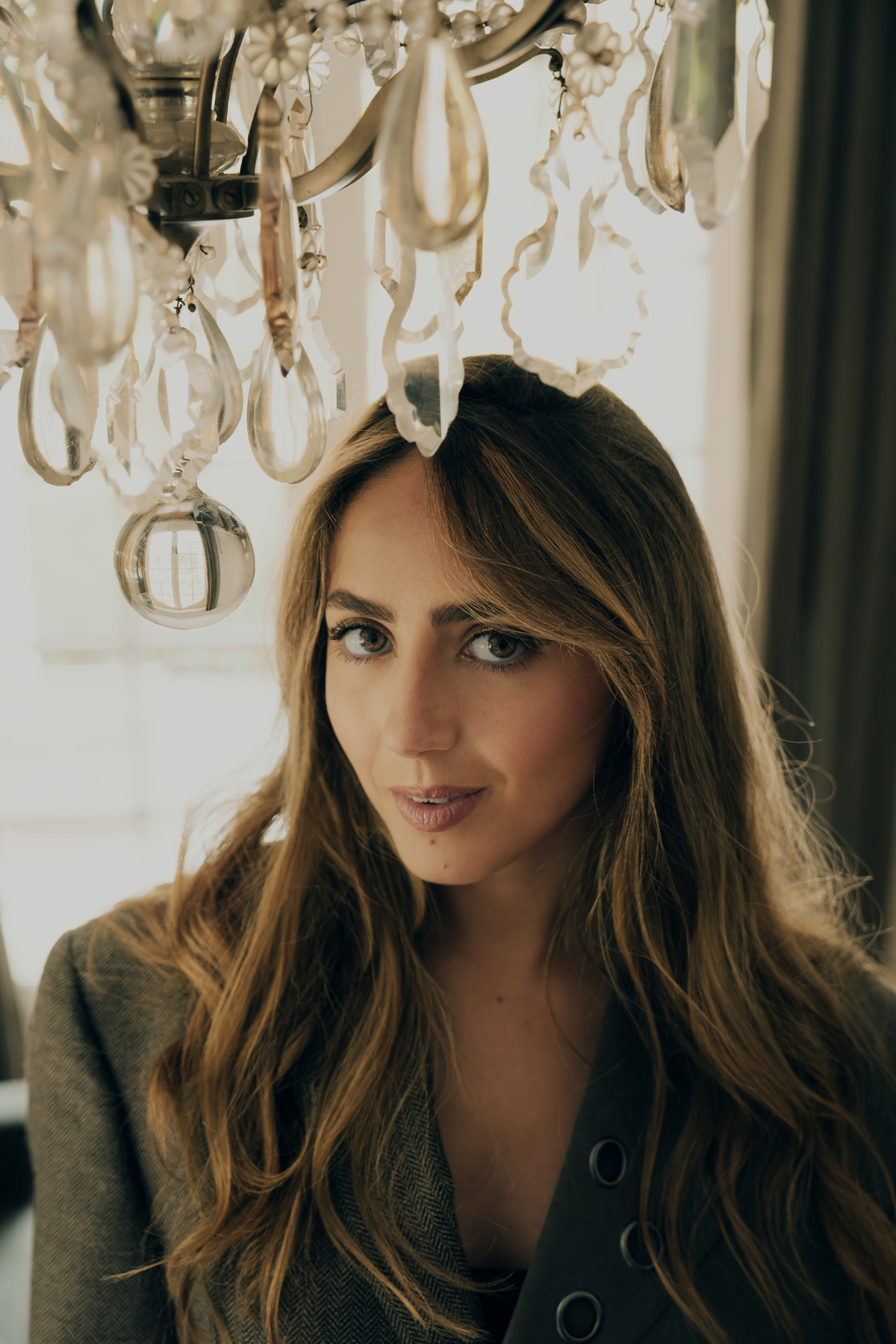 Julie abeslariaren Eklore laneko azaleko argazkia