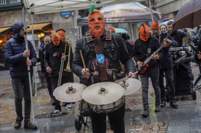 ‘Ezin da gehiago luzatu’, oihu ozena Bilbon ‘Ezin da gehiago luzatu’, oihu ozena Bilbon