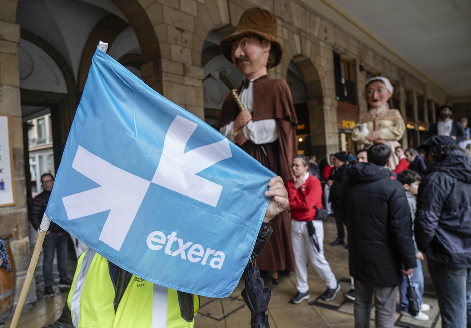 Erraldoiak ere batu dira aldarrikapenera. Erraldoiak ere batu dira aldarrikapenera.