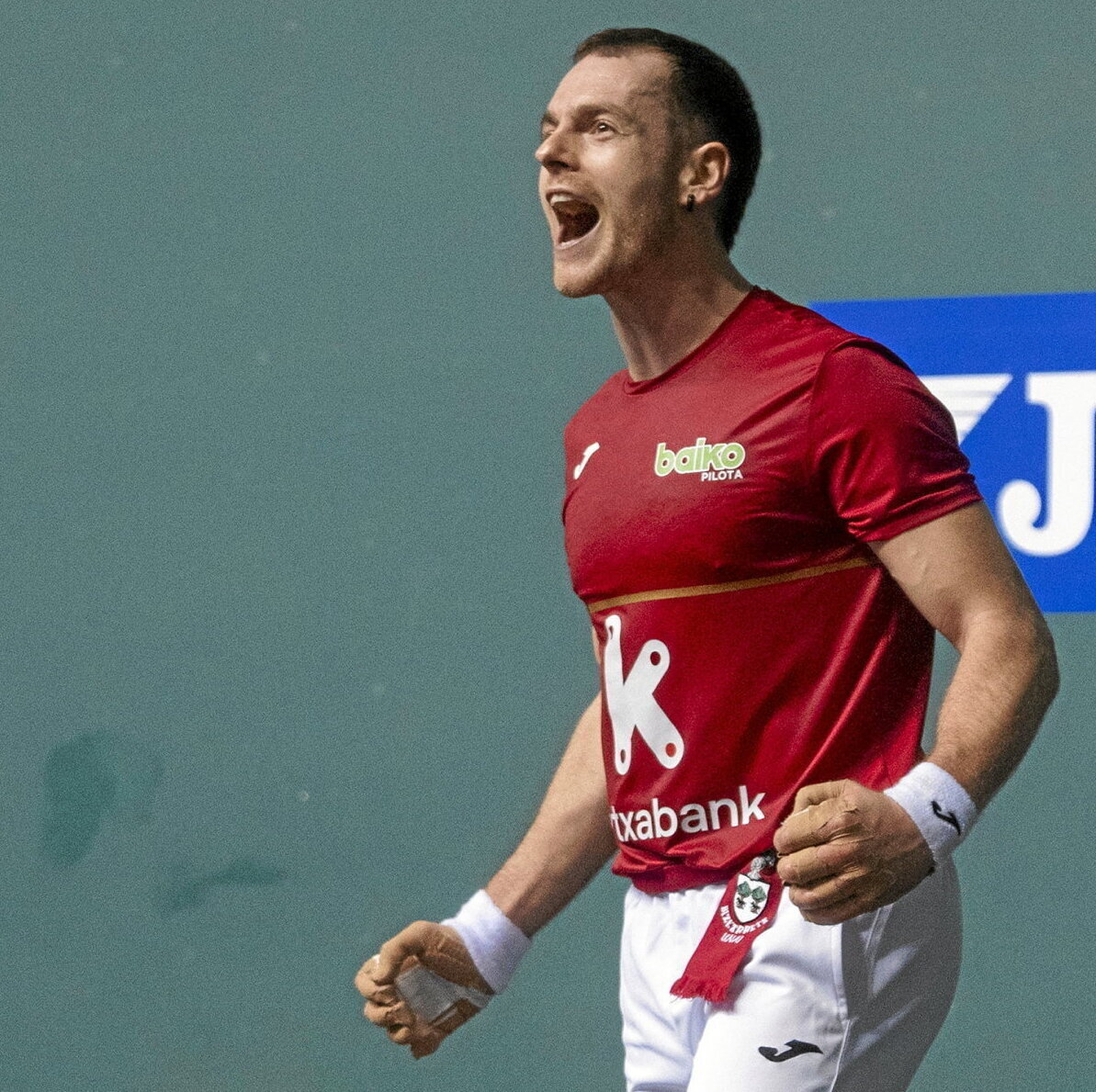 «Egunerokoan lasai eta pozik baldin bazaude, hori kantxan islatzen da»