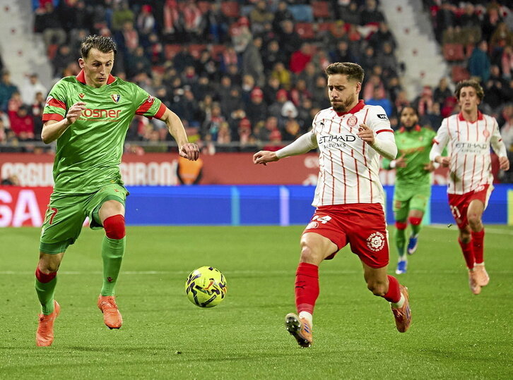 Contra el Girona, Budimir no tuvo suerte de cara a puerta.