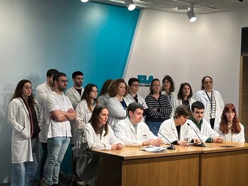 Comparecencia en la sede de ELA en Bilbo de los trabajadores de los bioinstitutos.