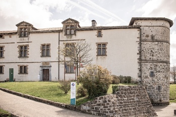 La commune d’Espelette comptait 2 094 habitants en 2022.