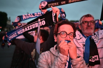 Hinchas de la Atalanta, viviendo en Bérgamo la final de la Europa League de 2024 ante el Bayer Leverkusen (3-0 para los italianos).