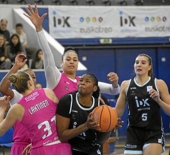 IDK Euskotren cortó su mala racha; Kutxabank Araski está en descenso.