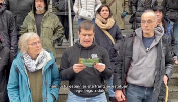 EHEko kideak, Bilboko EAEko Auzitegi Nagusiaren atarian.