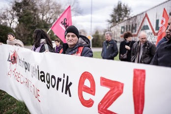 Duhalde aitzinean izan da elgarretaratzea, sindikatuen ekimenez. 