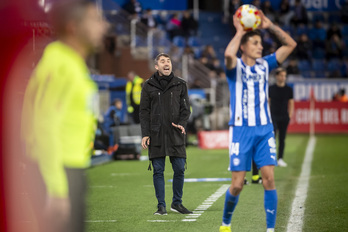 Coudet tendrá su duelo particular en el banquillo con Simeone, dos entrenadores de un perfil parecido.