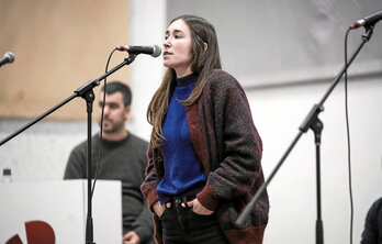 Txoperena nagusitu zen Bardozen jokaturiko finalaurrekoan, eta finalerako postua eskuratu zuen.