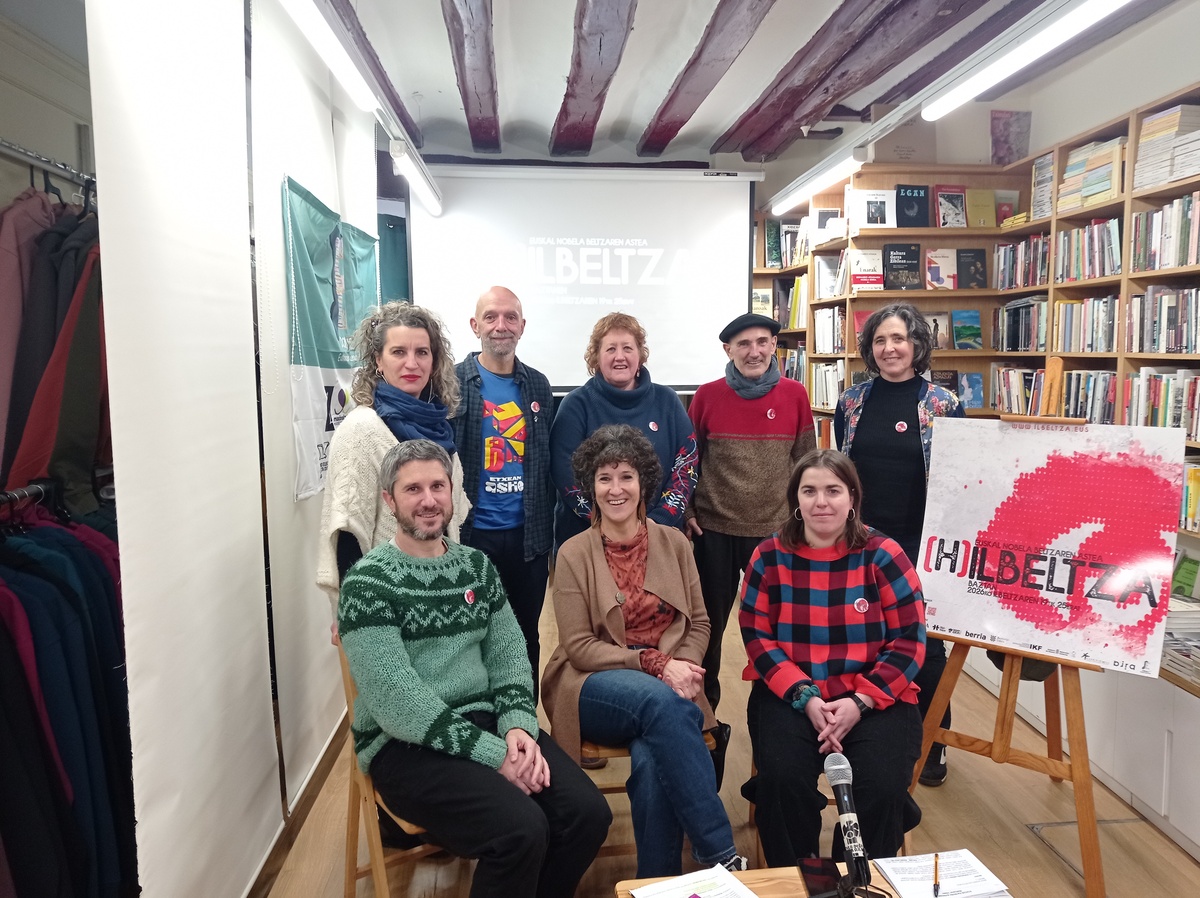 Iruñean egindako prentsaurrekoaren irudia.