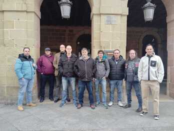 Papresako enpresa batzordea Errenteriako udalean egindako bilera ostean