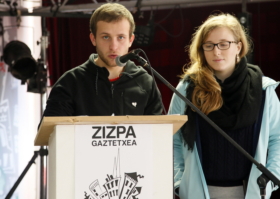 Lehen urtemugako ekitaldia.