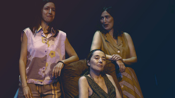 Maitane Perez, Maider Lekunberri eta Olatz Beobide aktoreak.