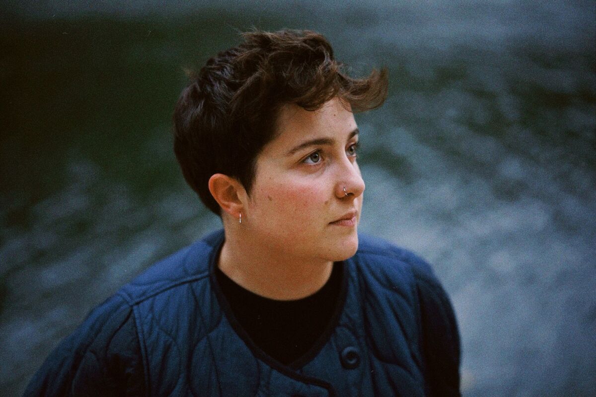 Ianire Aranzabe musikariak gidatzen du Esanezin egitasmoa.