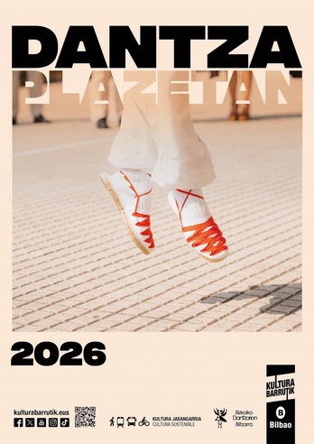 Dantza Plazetan programa berriko kartela, irudian.