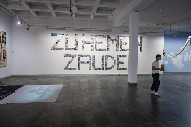 Exposición «Frecuencias de Fondo/ Zu hemen zaude» en la sala Amarika, el pasado año