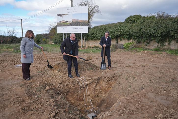 EDA Drinks & Wine Campus eraikin berriaren lehen harri jartzearen ekitaldia.