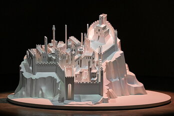 Vista de la instalación del británico Mark Leckey en «in situ», programa expositivo en el Museo Guggenheim de Bilbo, que lleva por título «Y la ciudad se alzaba en todo su esplendor».