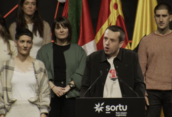 Lehen hitzartzea egin du Iraolak koordinatzaile orokor gisa, Nazio Idazkaritzako gainerako kideen ondoan.