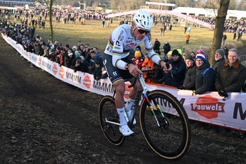 Mathieu Van der Poel, claro dominador del ciclocrós.