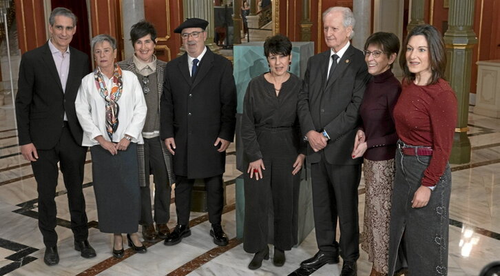 Atutxa, tercero por la izquierda, cumplirá en mayo 85 años.