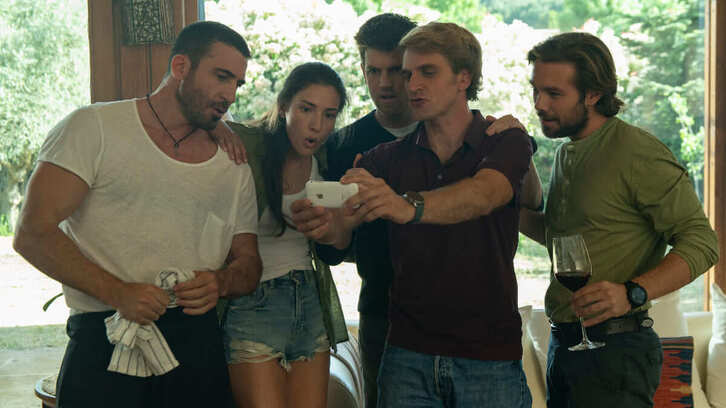 Protagonistas de la película ‘La fiera’.