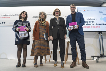 Itziar Moren, Ibone Bengoetxea, Elixabete Etxanobe y Gorka Espiau.