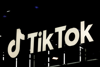 Logotipo de Tik Tok. 