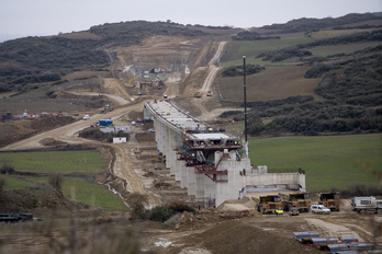 Obras del TAV a su paso por Garinoain.