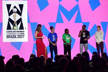 Cristiane, Formiga, Cafú y Ellis, en la presentación del lema y el logotipo del Mundial de Brasil en 2027.