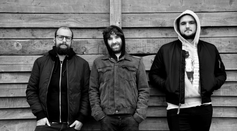 Iker Roman ‘Mirri’, Edorta Apraiz, eta Pello Arzanegi ‘Arza’ dira Tooth.