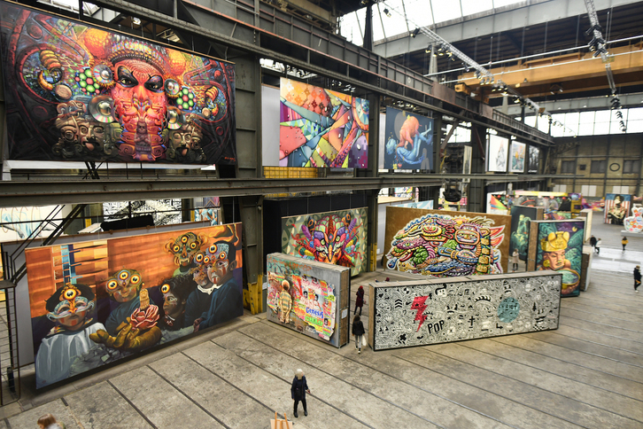 80 hektarea inguruko eremuan dago kokatuta museoa, NDSM enpresa izandako instalazioetan. 1946tik 1979ra bitartean itsasontziak eraiki eta konpontzen ziren bertan.