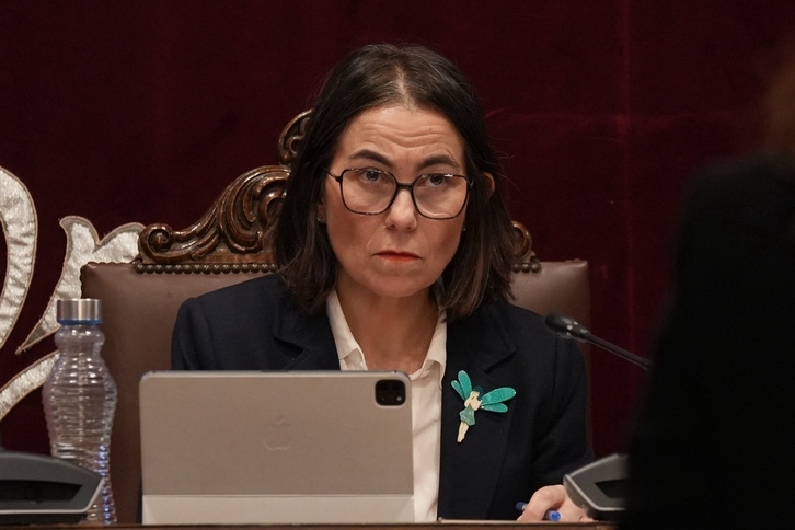 La alcaldesa, Amaia Agirre, en el pleno de este jueves.