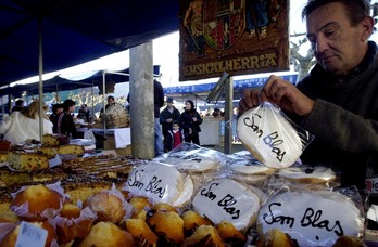 San Blas opil tradizionalak.