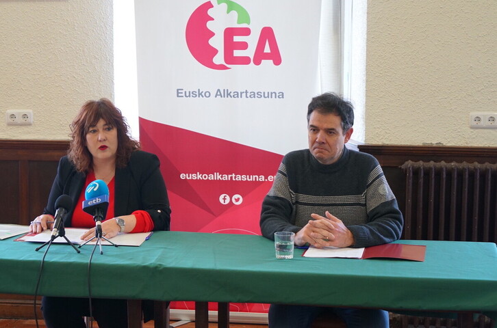 Blanco y Burutaran, en la comparecencia de este viernes.