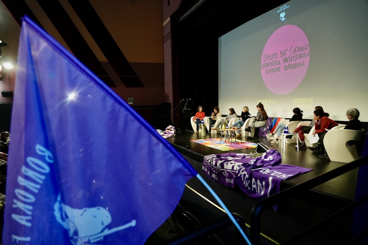 Zornotza Aretoan egin duten jardunaldiaren une bat. (Andoni CANELLADA | FOKU)