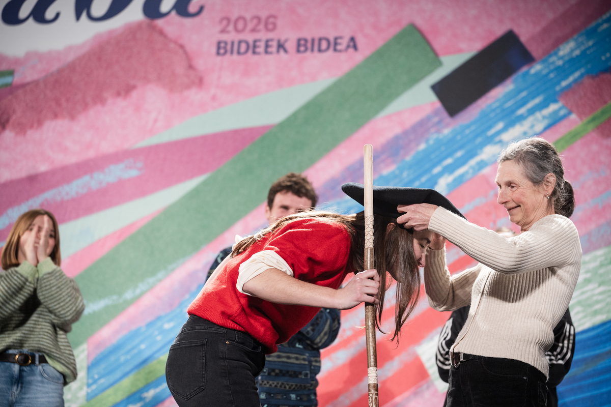 Maddi Ane Txoperenak jantzi du Xilabako txapela | Culture | Naiz