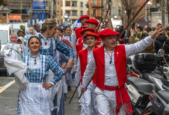Artzaiak eta inudeak, Donostiako kaleetan.