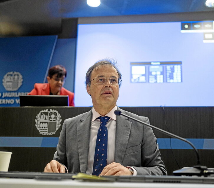El consejero de Salud, Alberto Martínez, en una intervención pública.