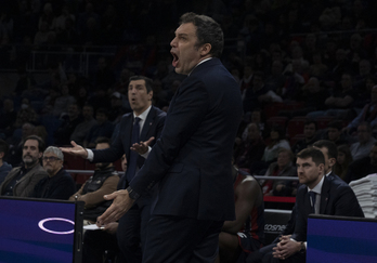 Paolo Galbiati terminó muy enfadado con sus jugadores tras el partido del martes.