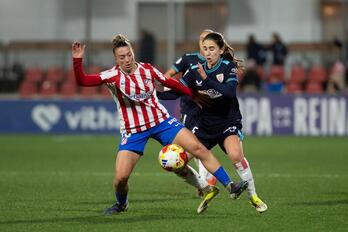 Clara Pinedo durante el partido de Copa entre Atlético y Athletic en Alcalá.