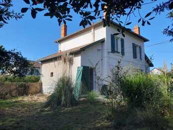 Etxalde a déjà réussi plusieurs opérations immobilières dont l’achat d’une mausion composée de deux logements indépendants, à Bayonne.