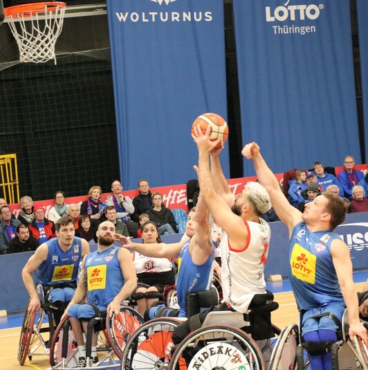 Bidaideak es uno de los clásicos en las fases finales de los torneos europeos.