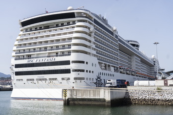 Los cruceros tendrán el tipo de gravamen más alto, al igual que los hoteles de cinco estrellas.